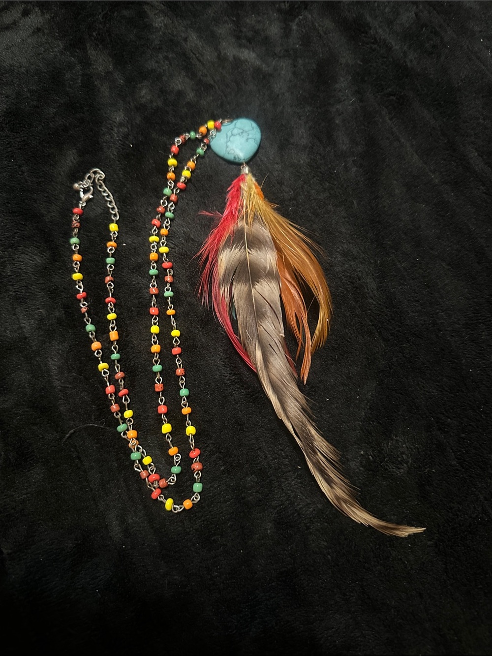 Turquoise Heart Pendant Beaded Necklace Multi-Color PLUS multi Colored Feathers